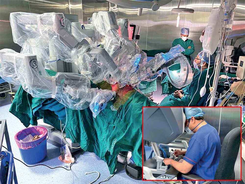 kidney transplantation on a da vinci robot
