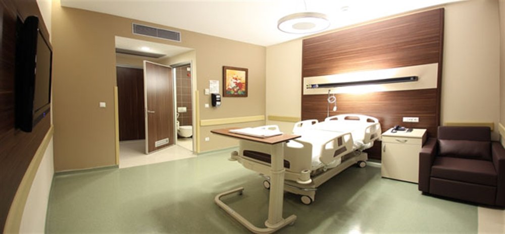 Палата для пациента после пересадки печени