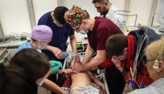 Ukrainian doctors have to work in inhumane conditions
